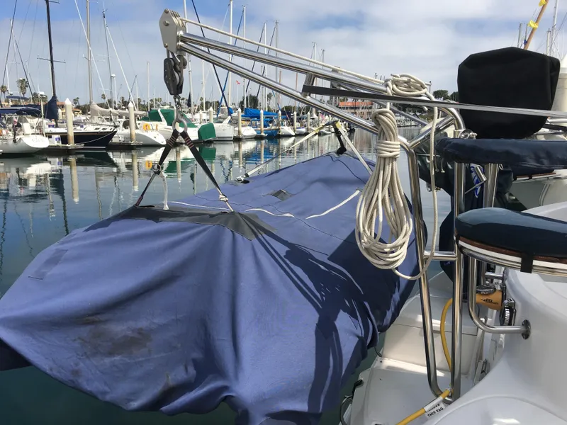 2004 Hunter 466