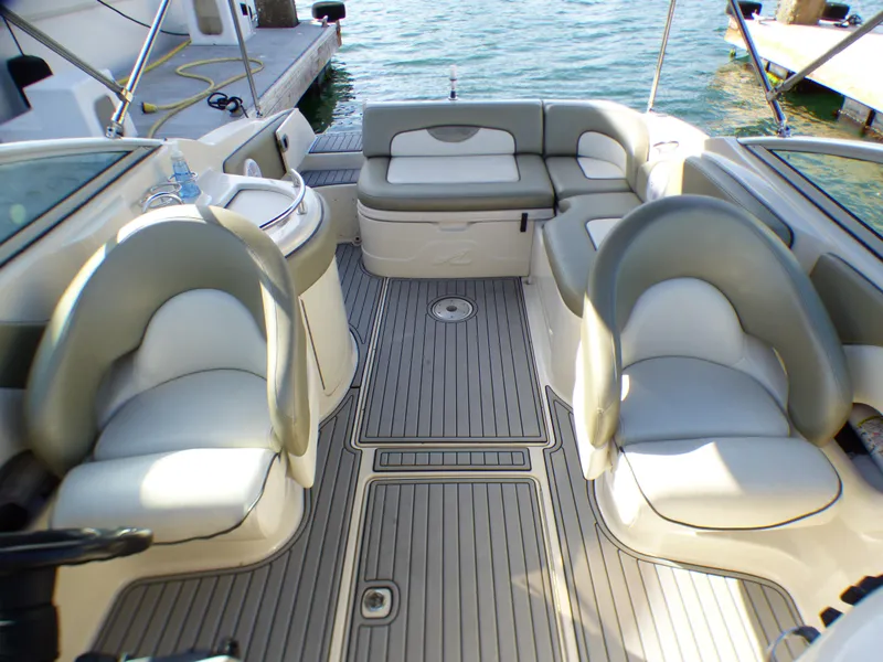 2006 Sea Ray 270 Sundeck