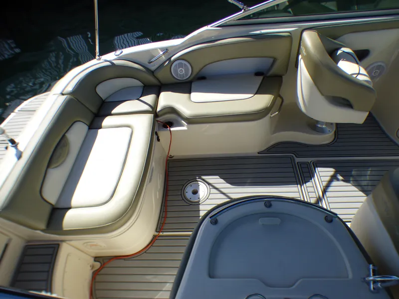 2006 Sea Ray 270 Sundeck