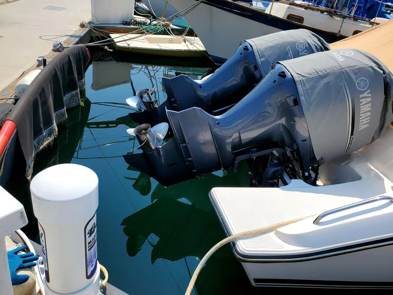Outboards Yamaha 350