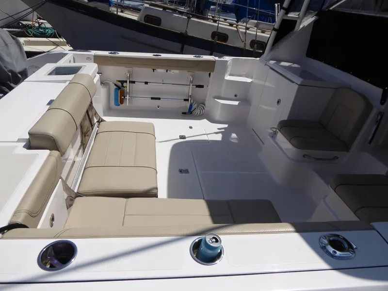 Cockpit seating down (folds away)