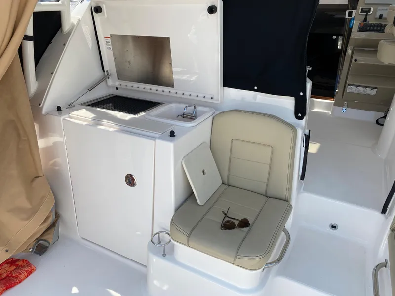 Grill with sink