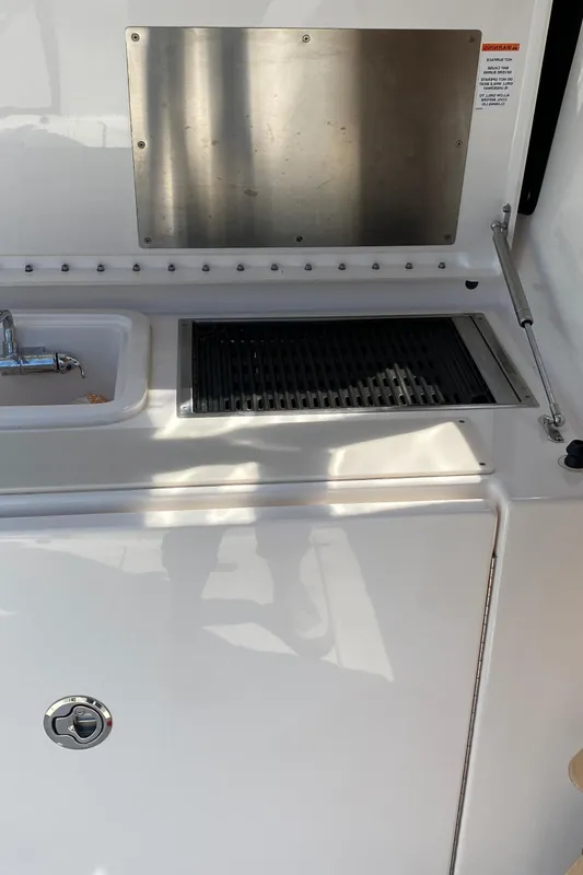 Grill on cockpit