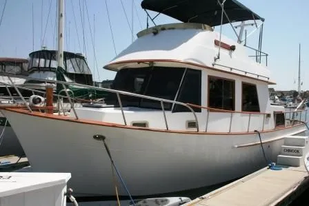 1985 CHB Aft Cabin