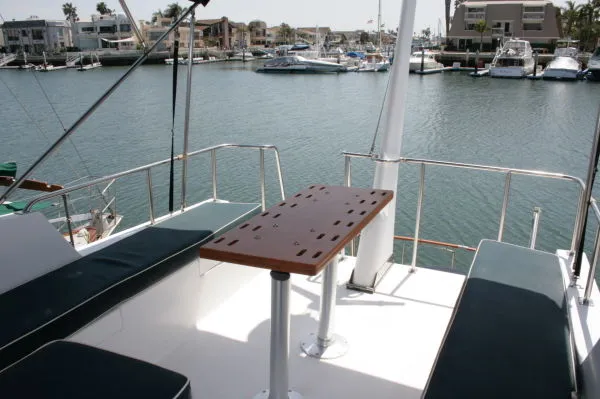 1985 CHB Aft Cabin