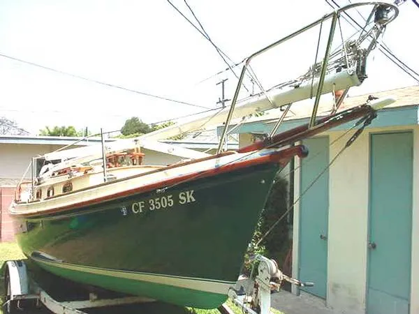 1975 MacGregor Venture of Newport