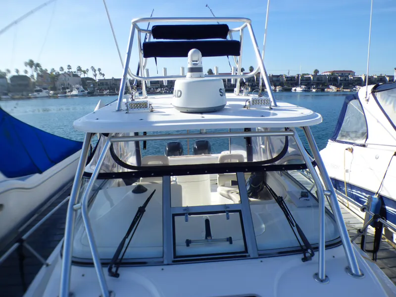 2005 Boston Whaler 305 Conquest