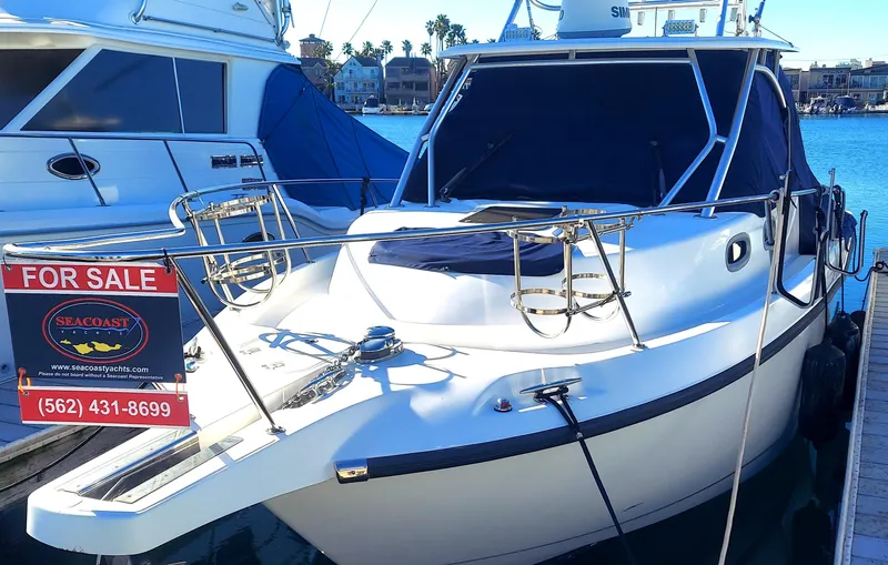 2005 Boston Whaler 305 Conquest