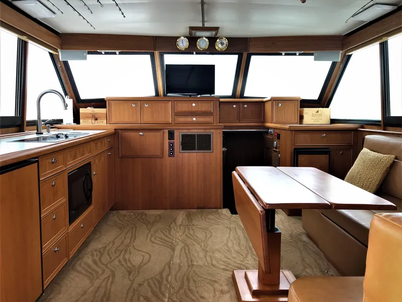 1977 Hatteras 46 Convertible