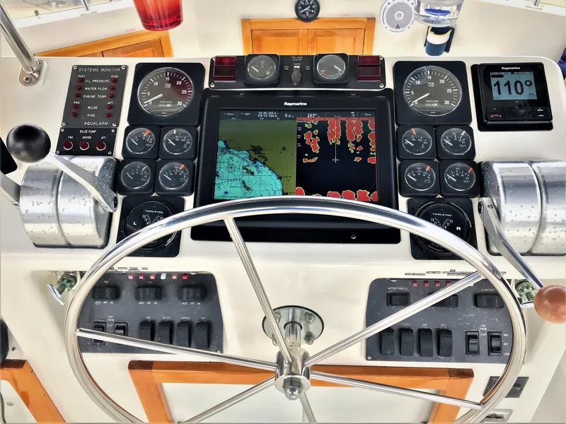 1977 Hatteras 46 Convertible