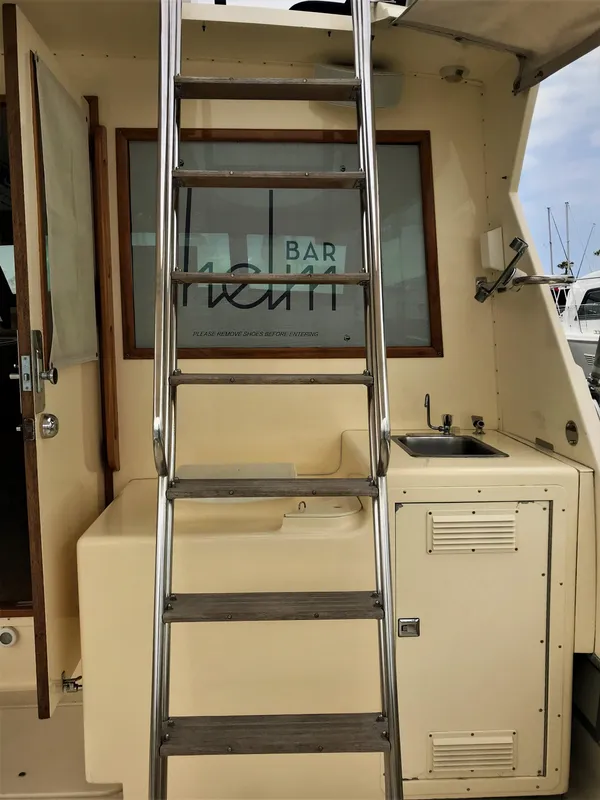 1977 Hatteras 46 Convertible