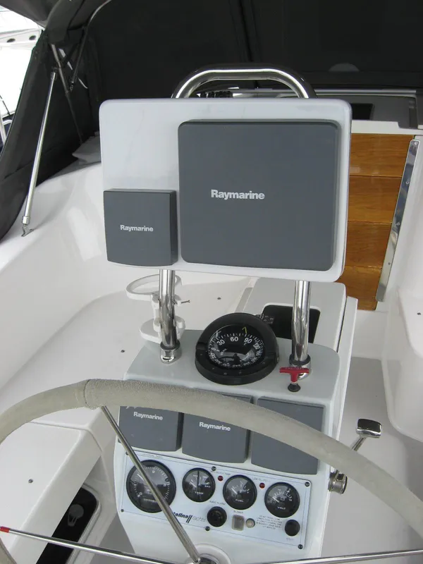 Helm & Electronics