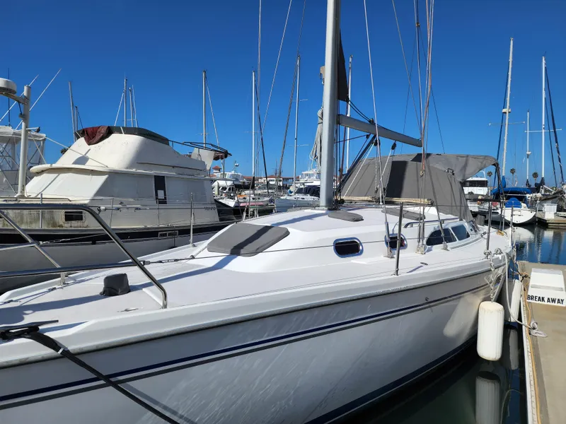 2004 Catalina 350