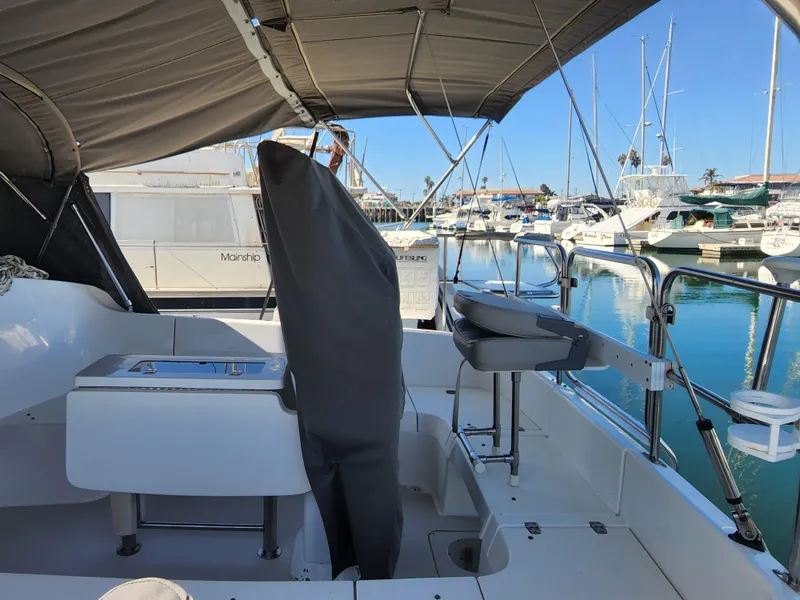 2004 Catalina 350