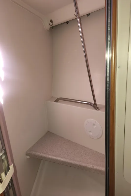 2004 Catalina 350