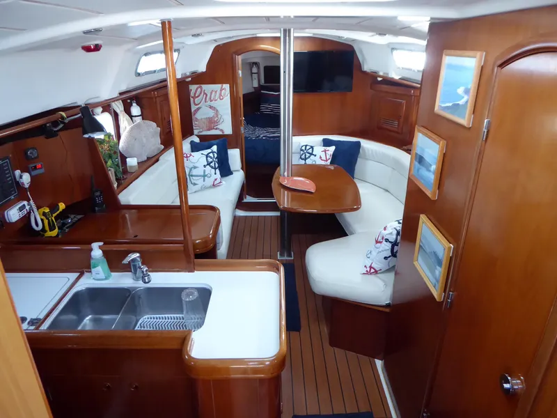 Main cabin