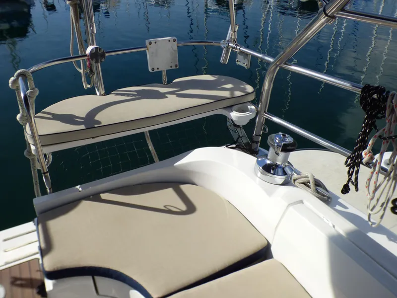 2006 Hunter Sloop
