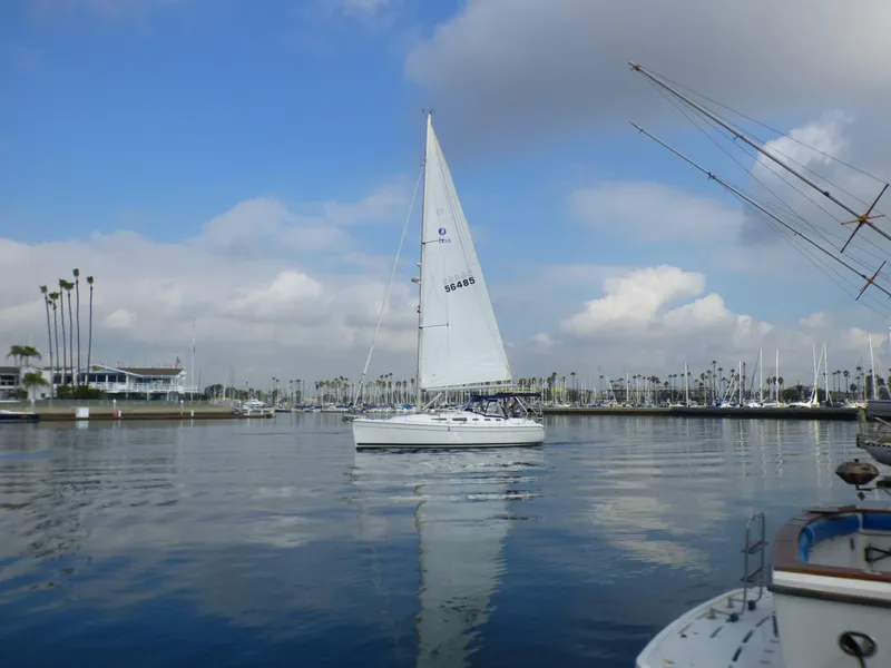 2006 Hunter Sloop