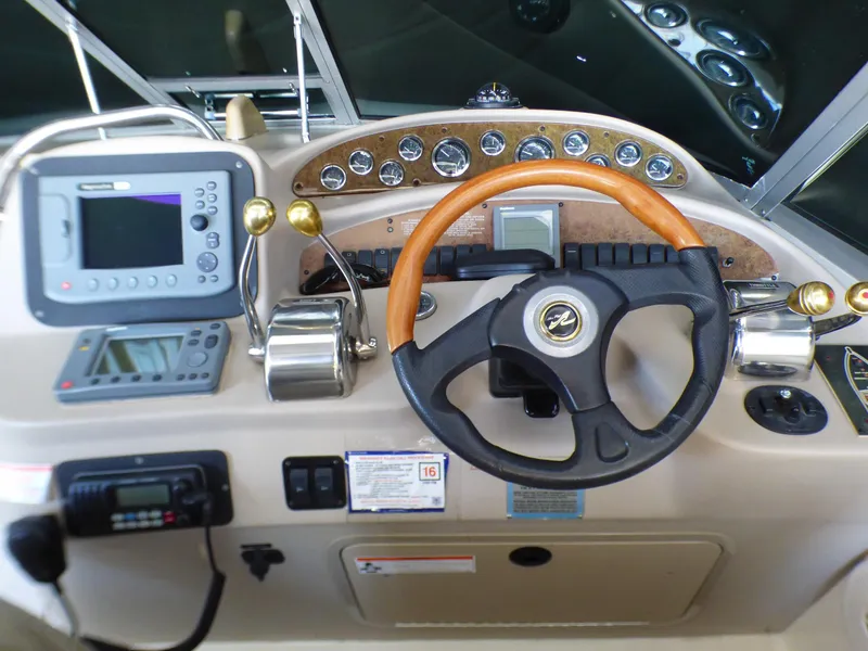2001 Sea Ray 340 Sundancer
