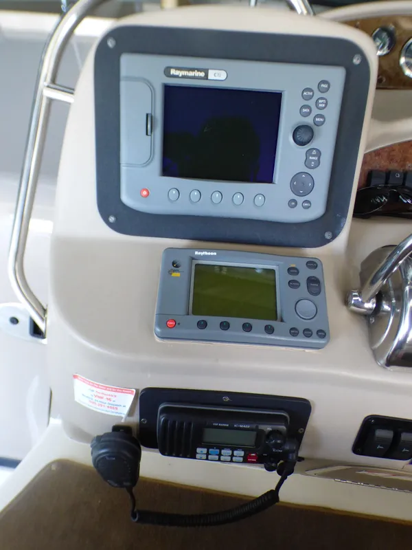 2001 Sea Ray 340 Sundancer