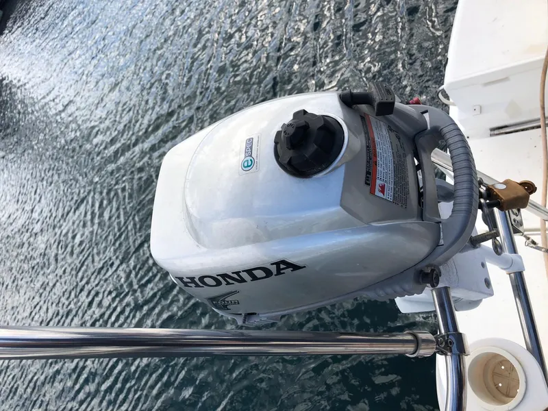 1996 Hunter Sloop