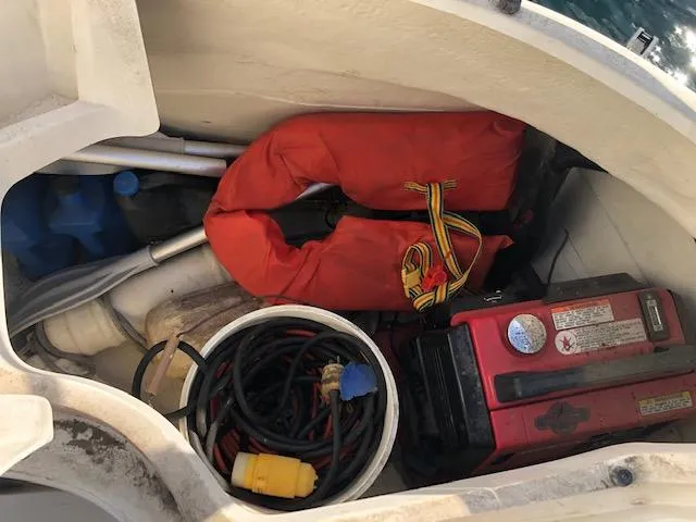 1996 Hunter Sloop