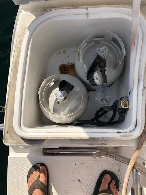1996 Hunter Sloop