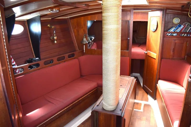 1977 Ericson 36 C