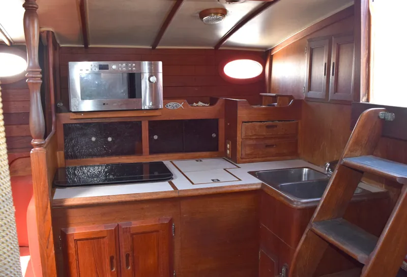1977 Ericson 36 C