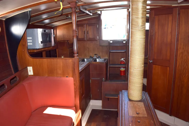 1977 Ericson 36 C