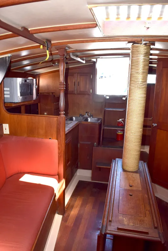 1977 Ericson 36 C