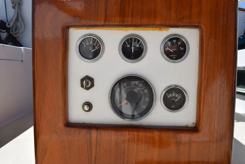 1977 Ericson 36 C