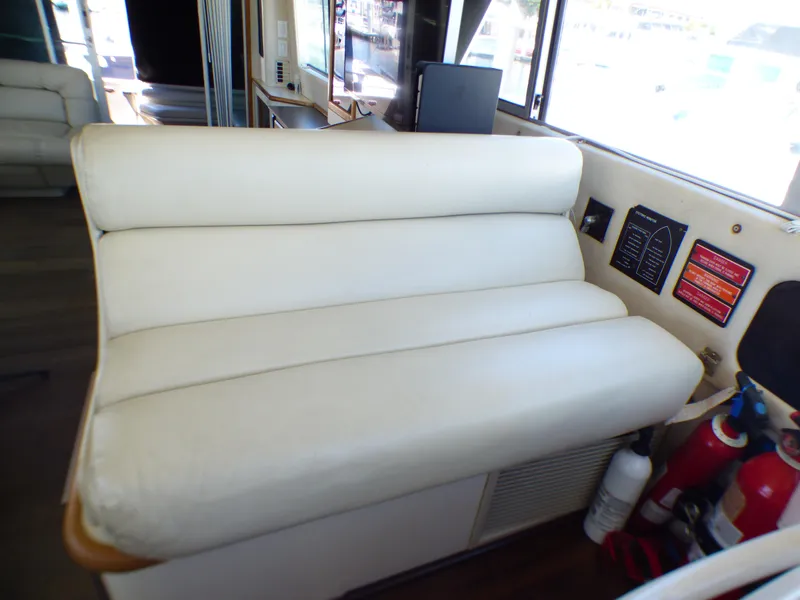 1992 Sea Ray 55 Sedan Bridge