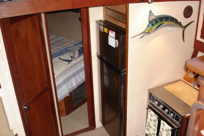 Apartment size Refrigerator