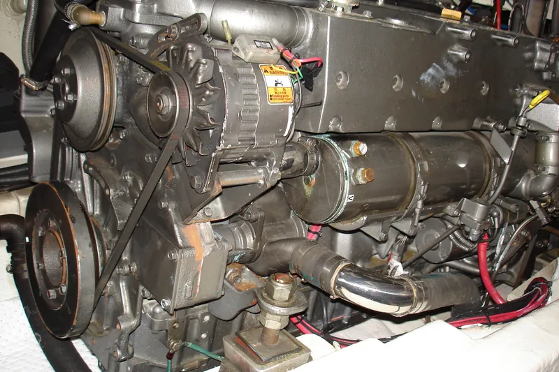 Yanmar-Starboard engine