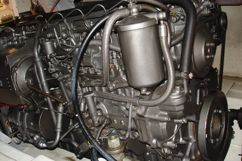 Yanmar-Port Engine