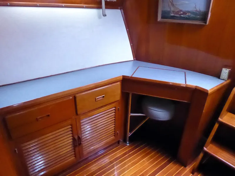 Master Desk