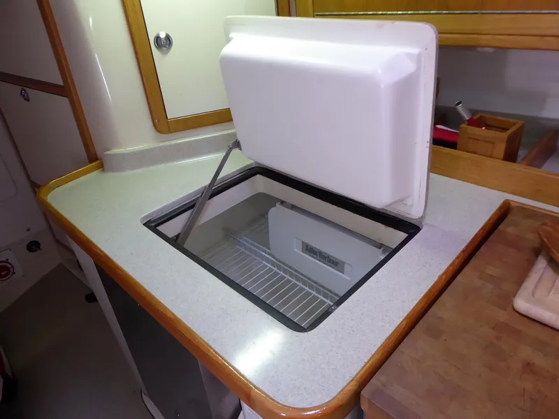 Top & front loading refrigerator