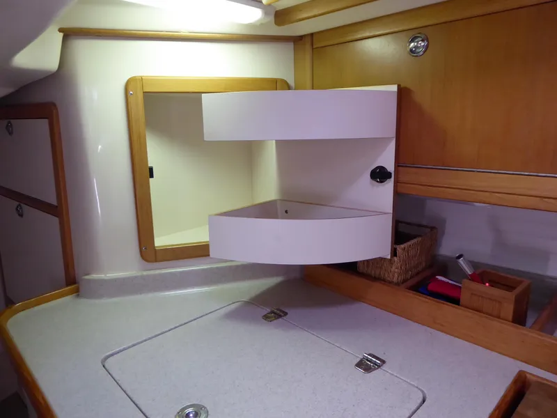Galley storage