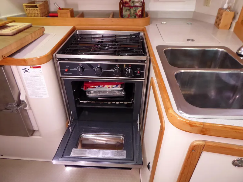 Clean stove-oven