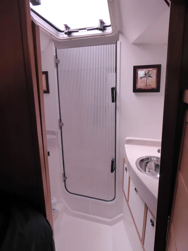 Stall shower forward