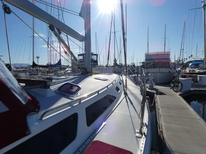 2005 Catalina 42 MkII