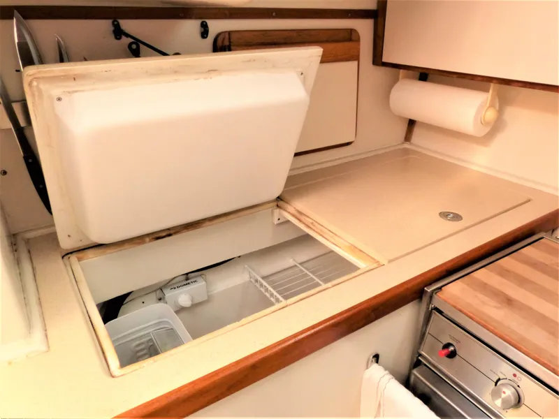 1994 Catalina 320