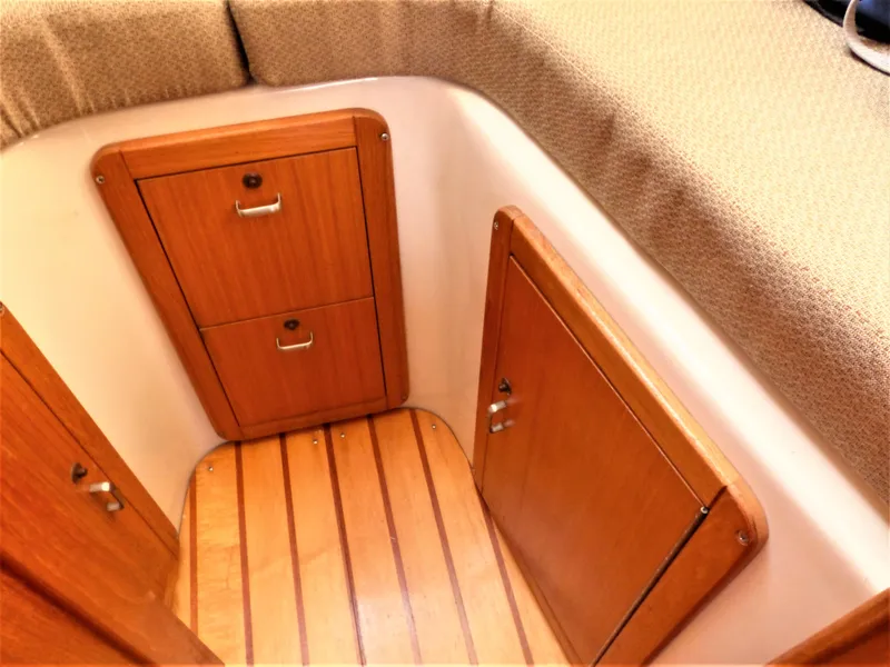 1994 Catalina 320