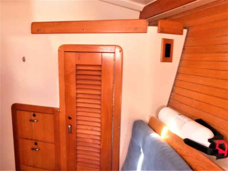 1994 Catalina 320