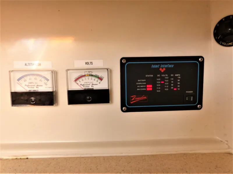 1994 Catalina 320
