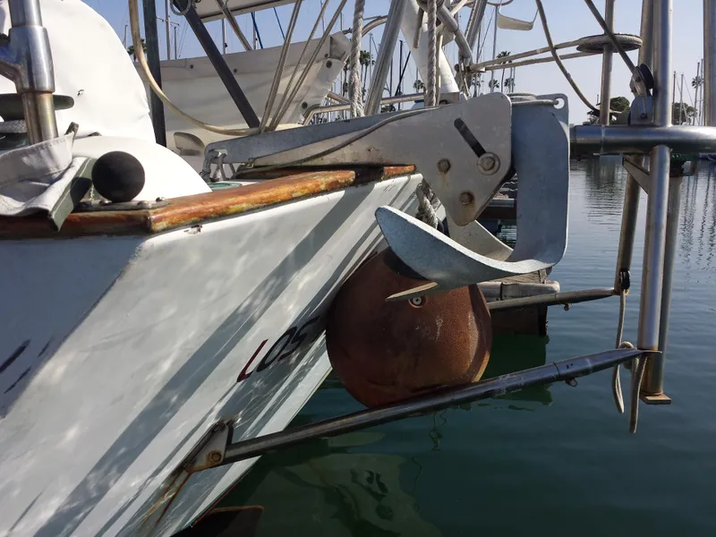 1985 Pacific Seacraft 27 Orion Mark II, Cutter