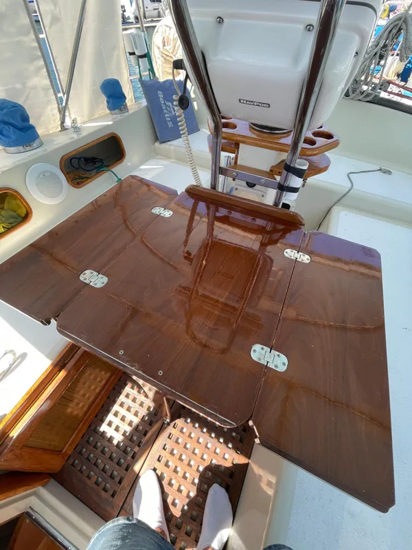 1987 Irwin 43 MK III Center Cockpit