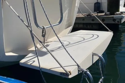 1987 Irwin 43 MK III Center Cockpit