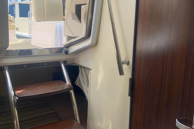 2018 Regal 28 Express